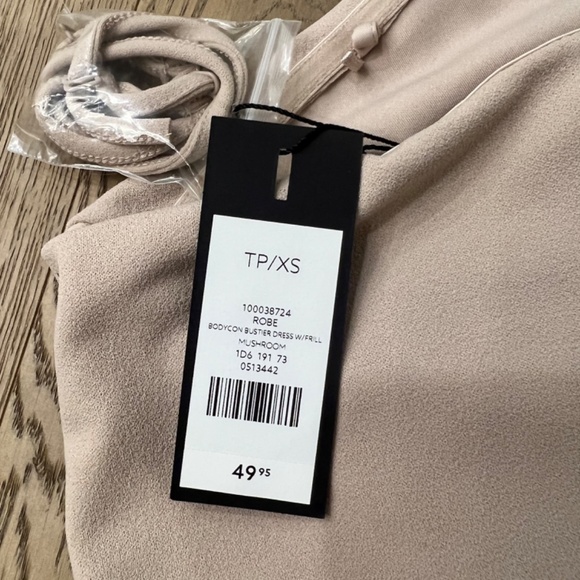 Strapless Mid Length Dress - Picture 3 of 3